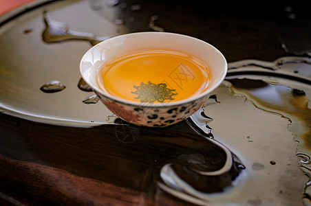 拉肚不适？一杯茶轻松解决